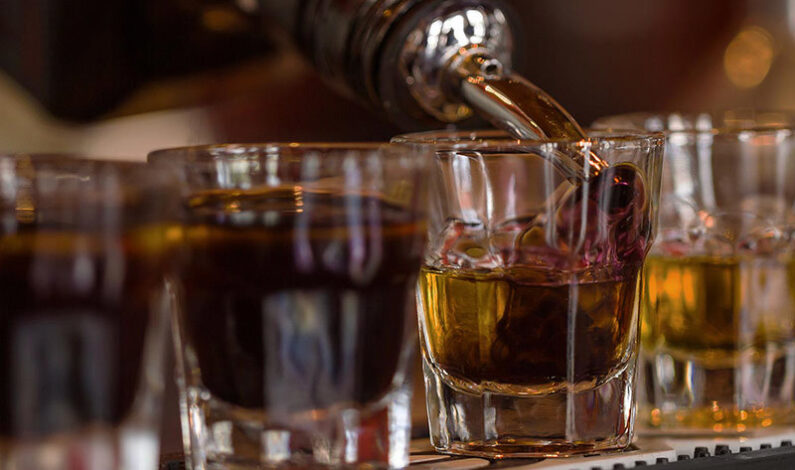 Governor bans alcohol sales after 11 p.m